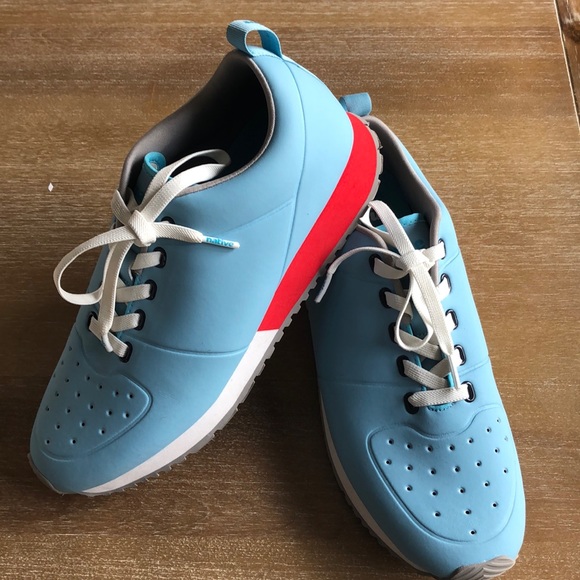 Native Other - Men’s lite native shoes new!! 🐳